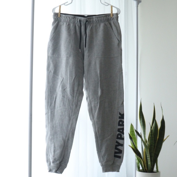 COMFY IVY PARK TRACK SUIT - Picture 4 of 5
